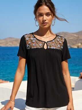 Cha Cha Vente Boho Fairy Embroidered Knit Short Sleeve Top Sz Medium